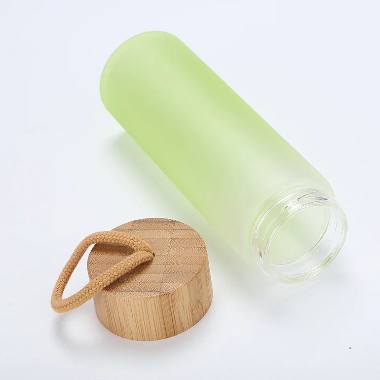 
MIKENDA Water Bottles Drinkware Type and Eco-Friendly Feature glass bottles bamboo lid 500ml 600ml 