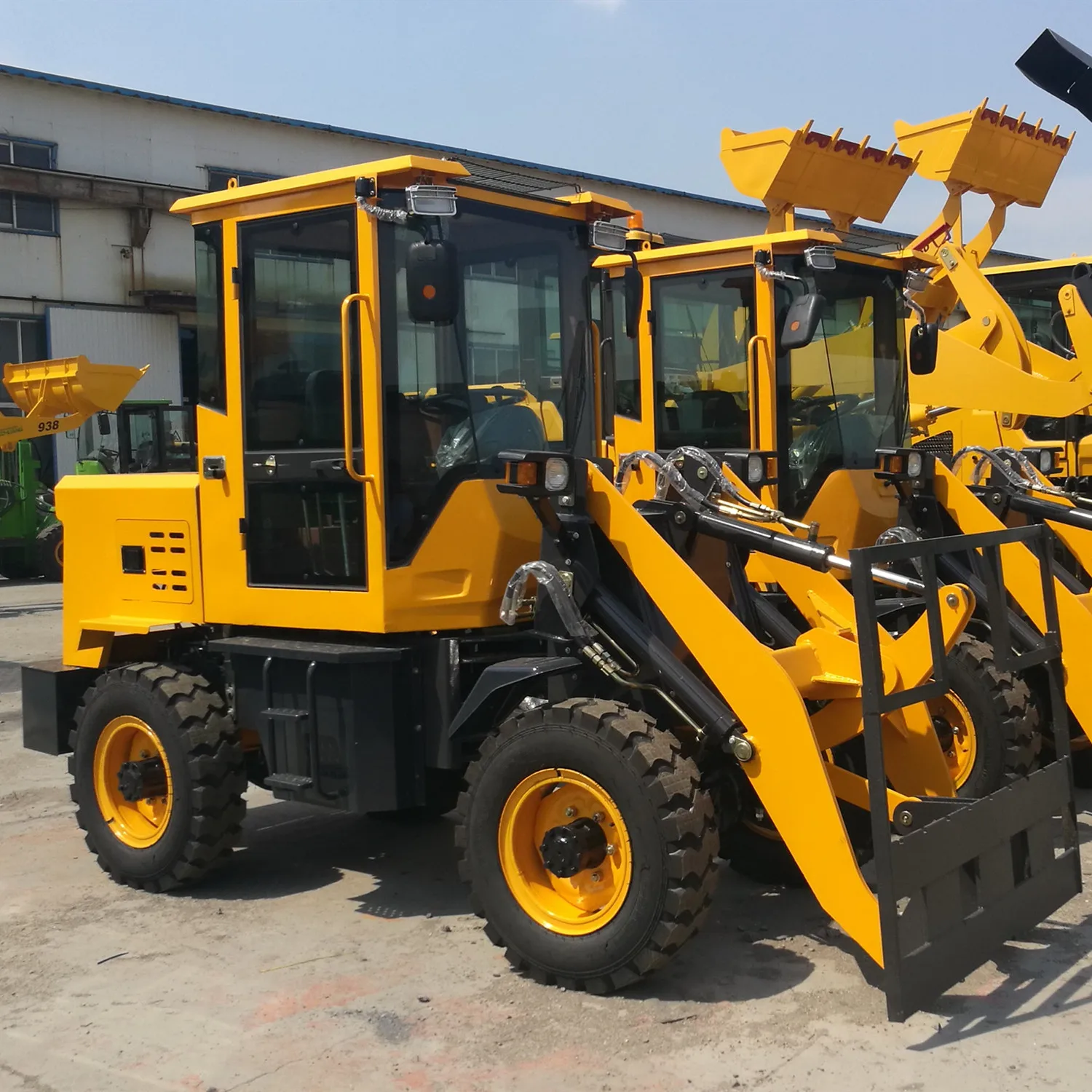 Yunnei Mini Wheel Loader with TCM 1-5 Ton Rated Load Front Loader Design Gearbox Bearing Pump Bucket for Farm Industries