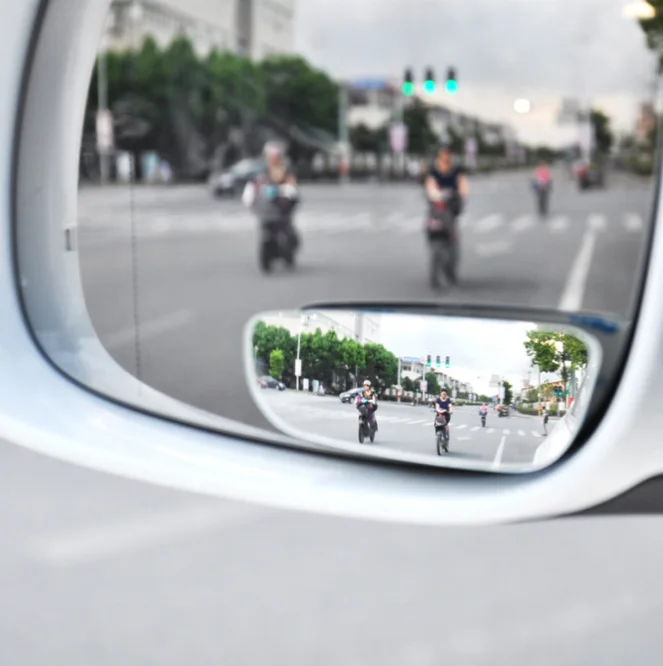 1 Pair White 360 Rotation Adjustable Wide Angle Mirror Car Safety Blind Spot Mirror Auto Rear View Convex Mirror Without Frame