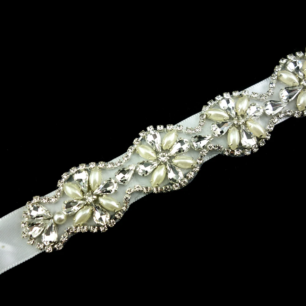 Romantic white pearl and crystal wedding dress sash belt rhinestone trims for women evening dress wedding party