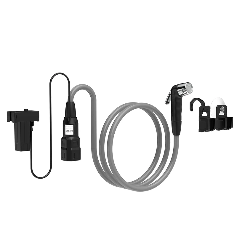 Wholesale multifunctional durable rechargeable collapsible water bag camping outdoor shower set