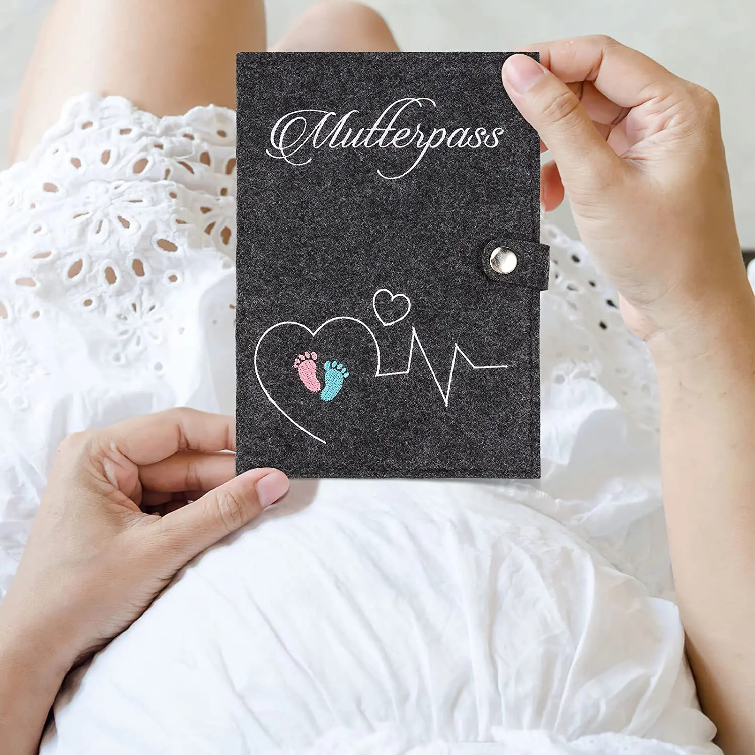 Eco-Friendly custom embroidery organizer felt baby pregnant women maternity mother passport cover holder and mutterpass