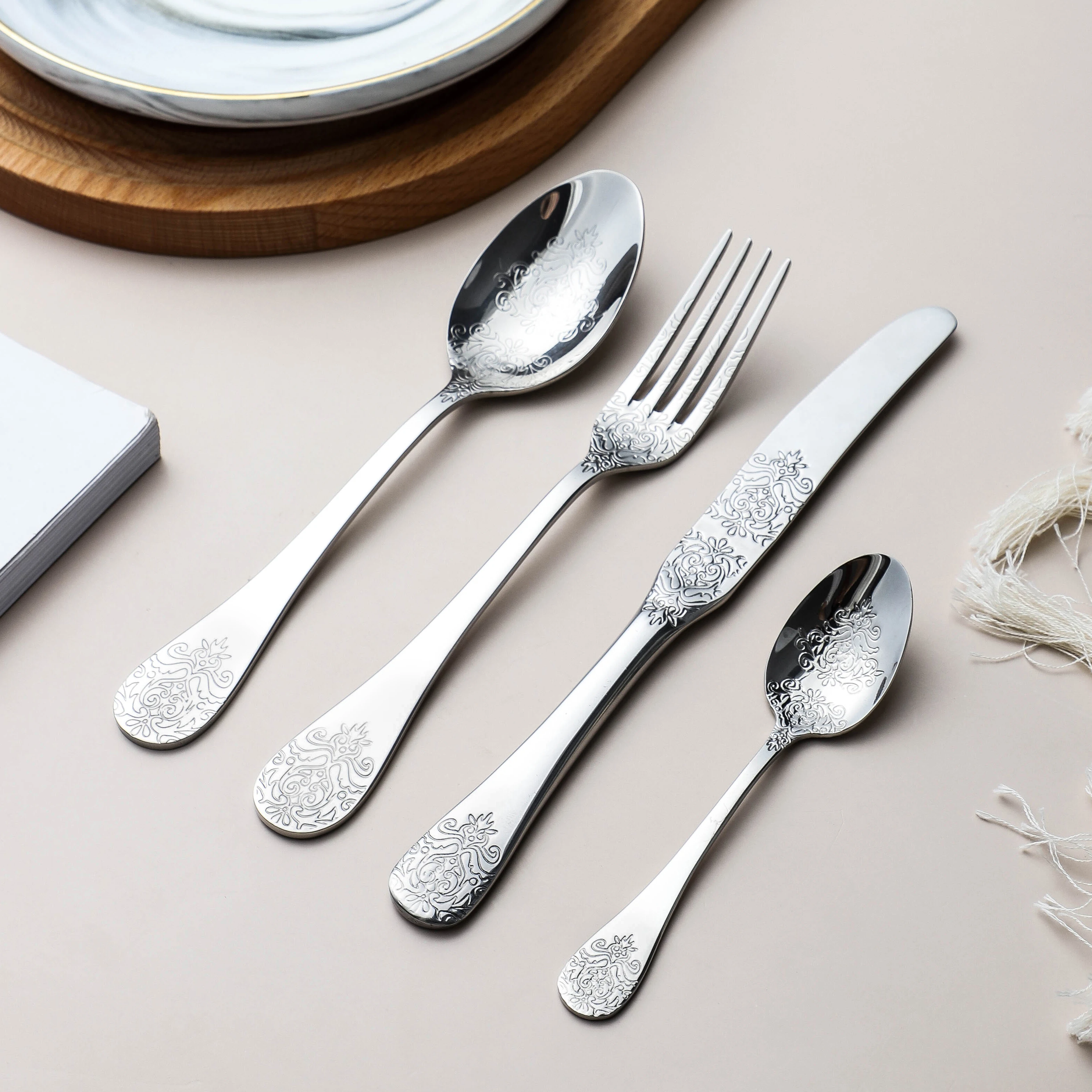 
Dishwasher safe custom tablespoon flower design silver table spoon set , metal spoon cheap stainless steel dinner spoon 