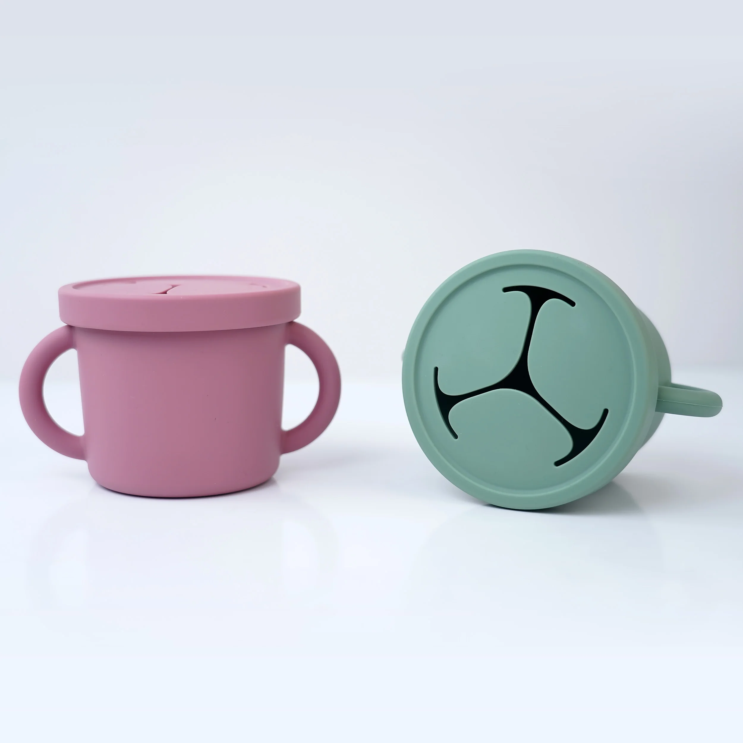 Baby Toddler Age 0-12 Months Food Usage Portable Silicone Snack Cup