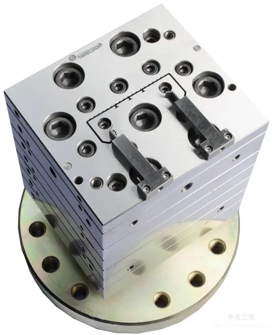 Plastics Injection Mould Making From Tongling Mould Factory