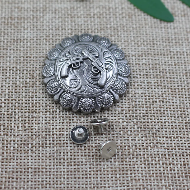 wholesale custom latest fashion long top design western conchos for leather