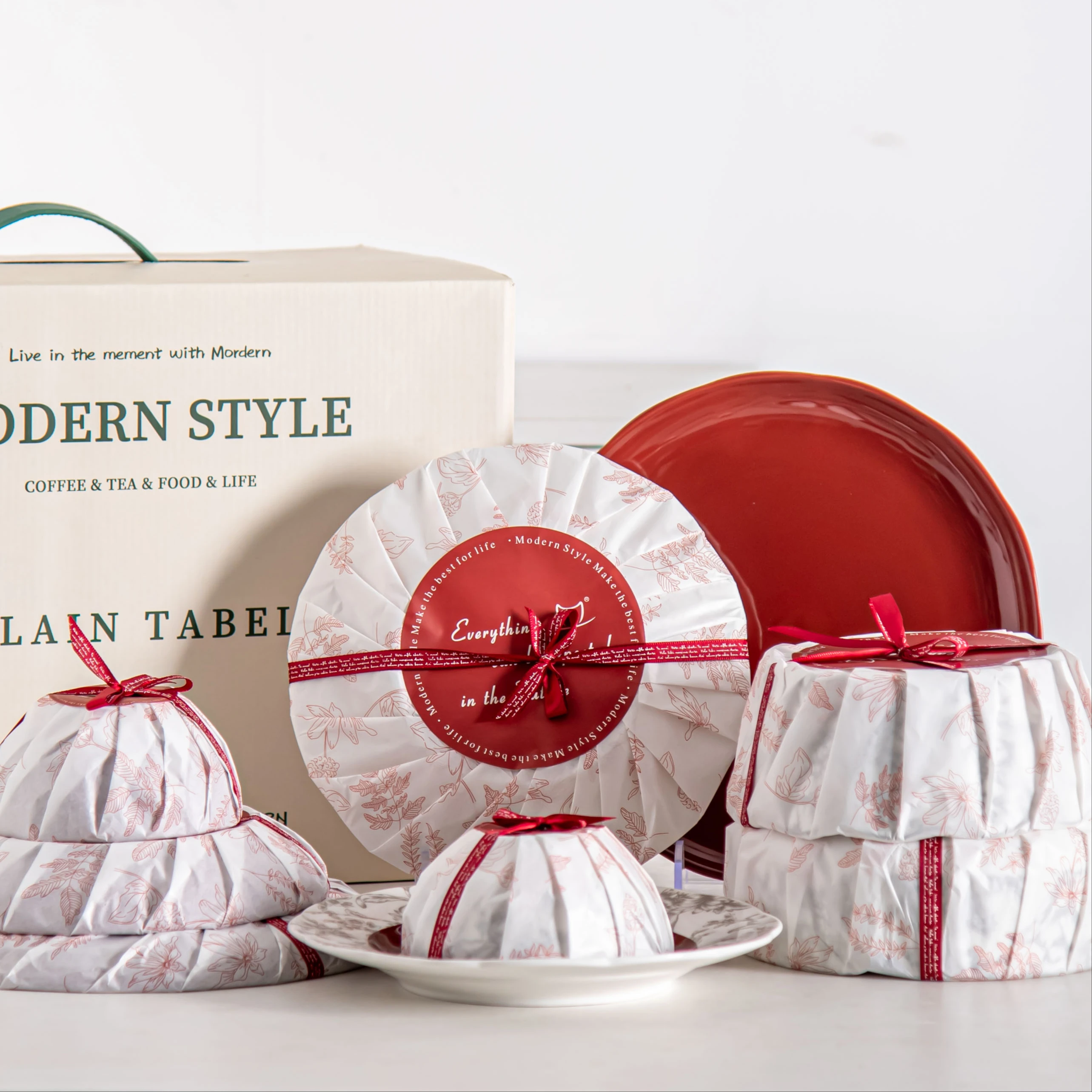 Chinese New Year 2025 Products Porcelain Dinnerware Set 6 Ceramic New Year Gift Set Floral Red Table Mat