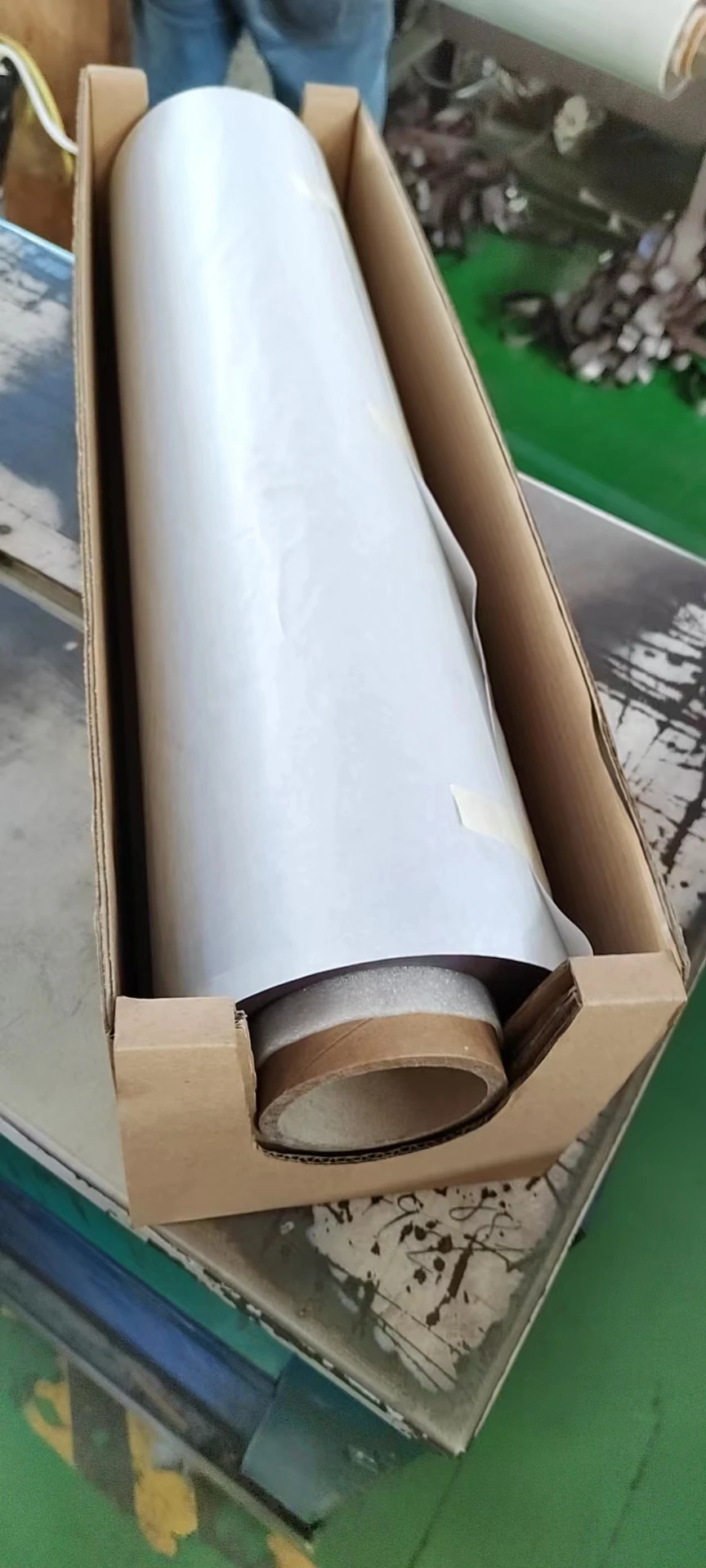 Factory Wholesale Flexible Magnet Vinyl Roll Magnetic Foil Magnetic Self Adhesive Sheet for Advertising Display