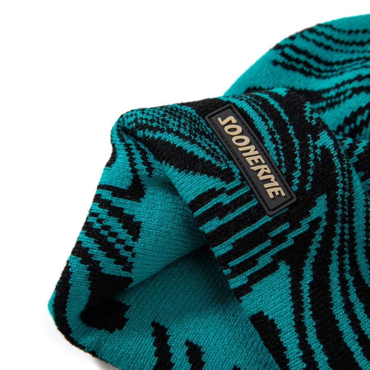 Winter Knitted Hat Logo Jacquard Beanie Unisex Y2K Beanie With Rubber Patch