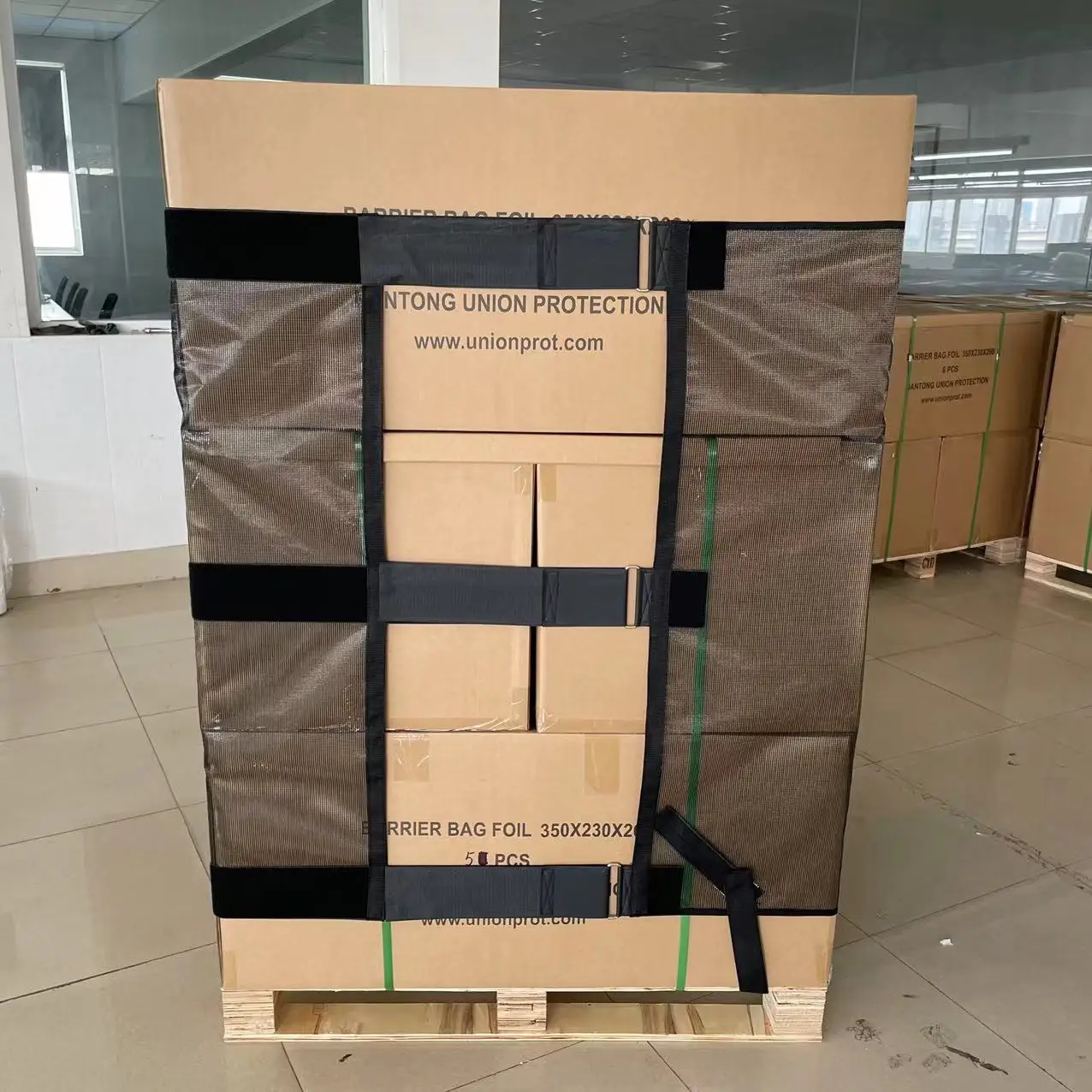 Eco-friendly adjustable thermal pallet wrap mesh reusable pallet cover