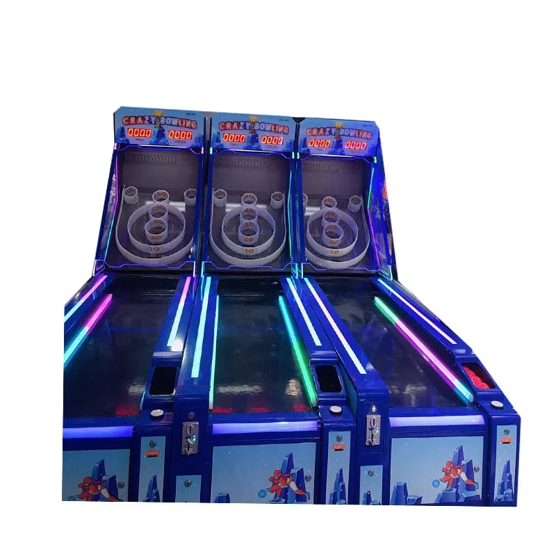 Оборудование для детской крытой игровой площадки 3 игрока боулинг-машина