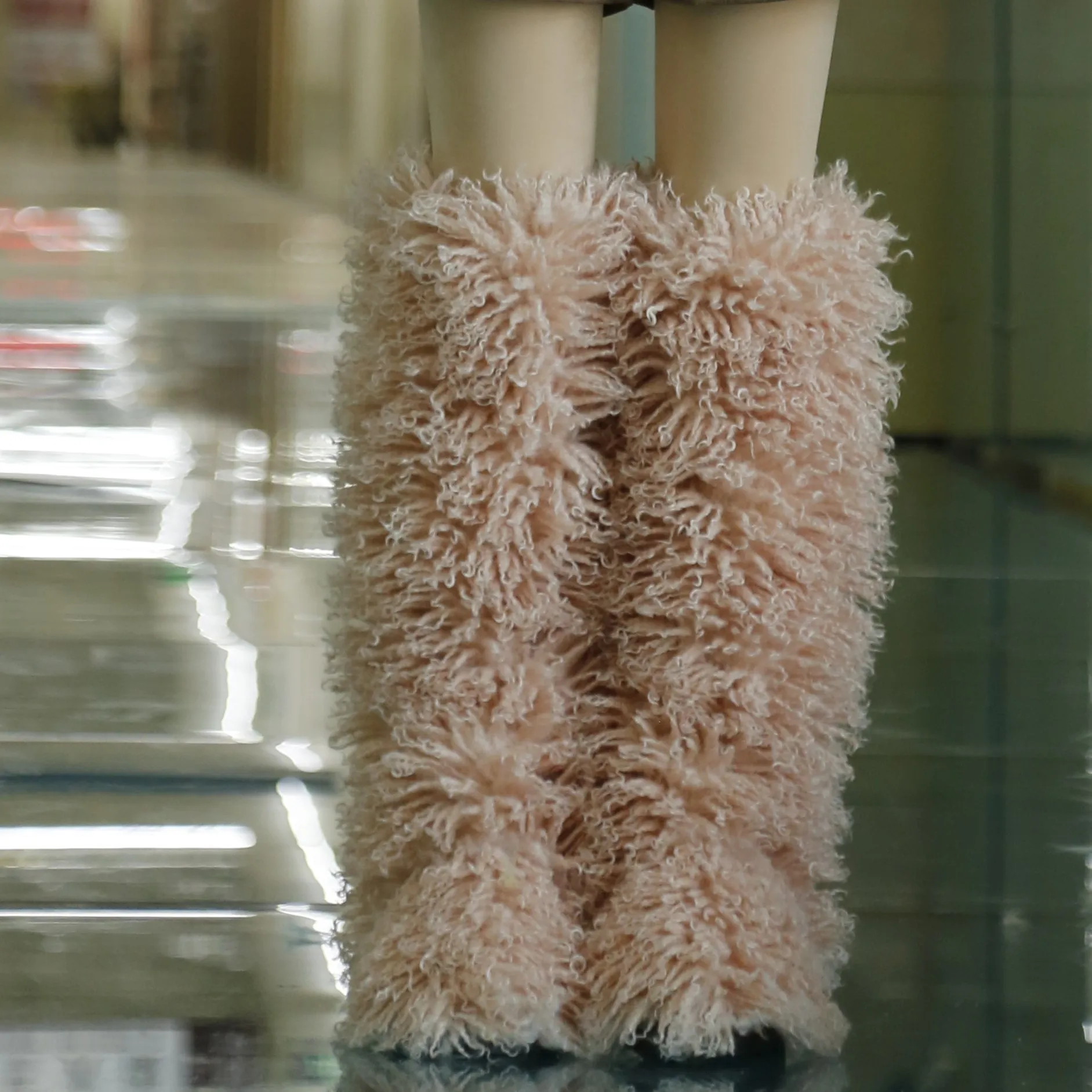 wholesale 2024 fashion fashion snow boots fur lining women  thigh high platform  faux fur heel boots