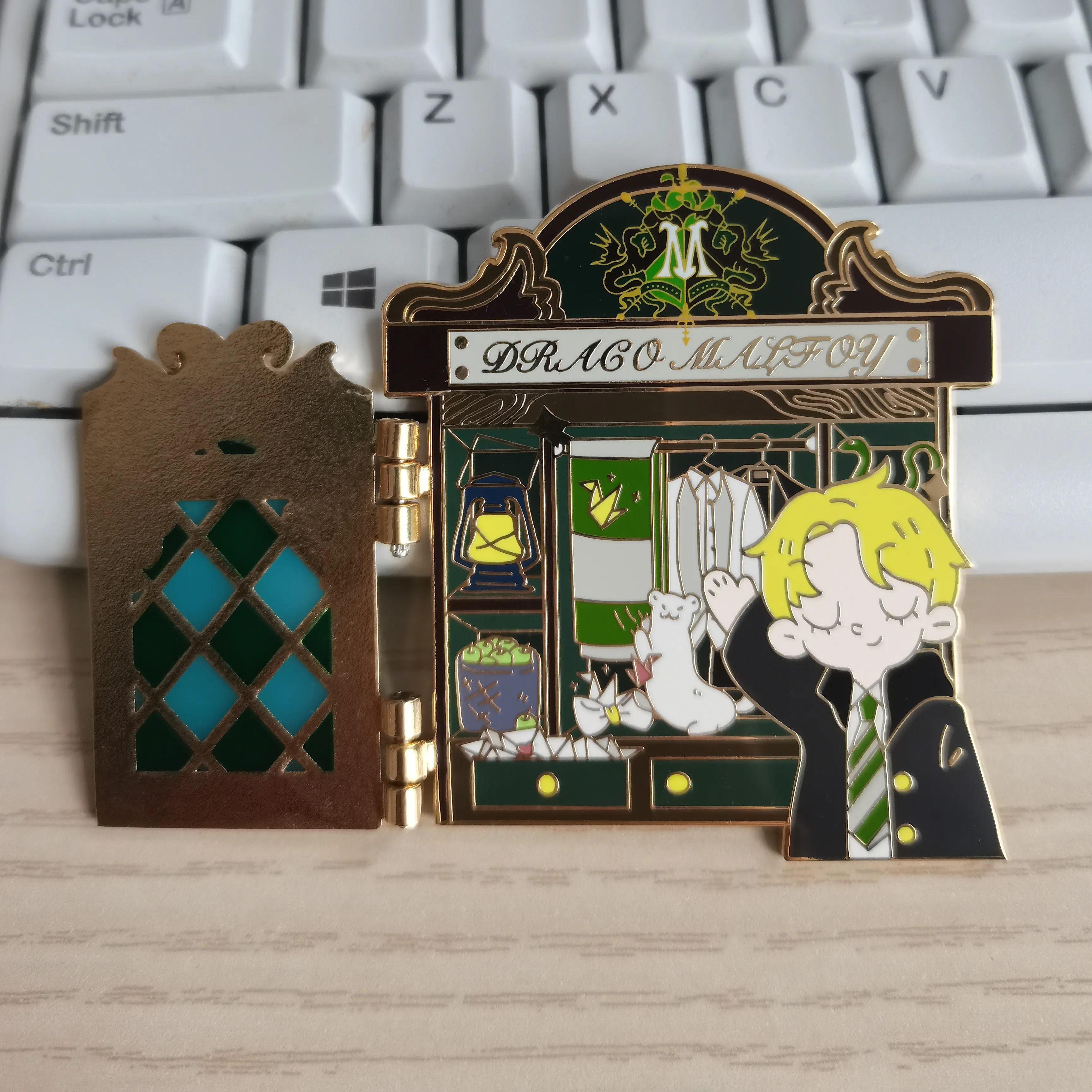 splendidcraft customized hard or soft enamel hinge  pins with sandblast or polished backside and clutches