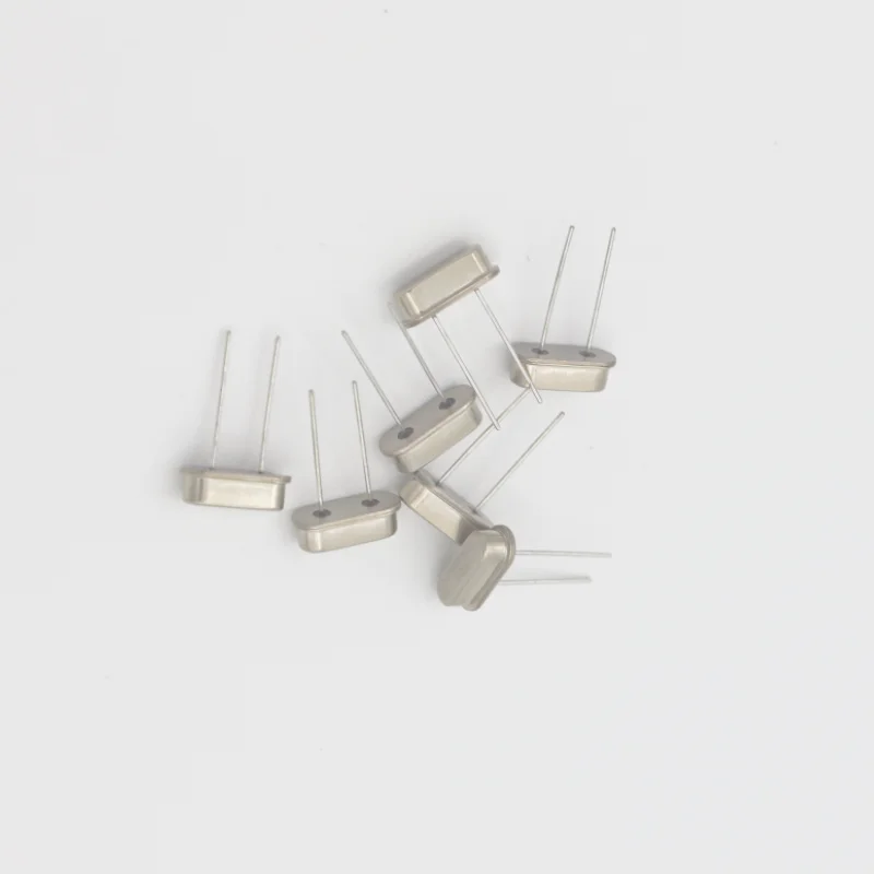 High Quality electrical components DIP HC-49S 3.2MHz-87.5MHZ 10Ppm Quartz crystal resonator