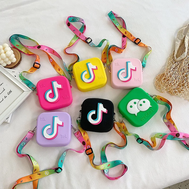 Новый стиль TikTok, маленькая силиконовая сумка на одно плечо для девочек и мальчиков, кошелек