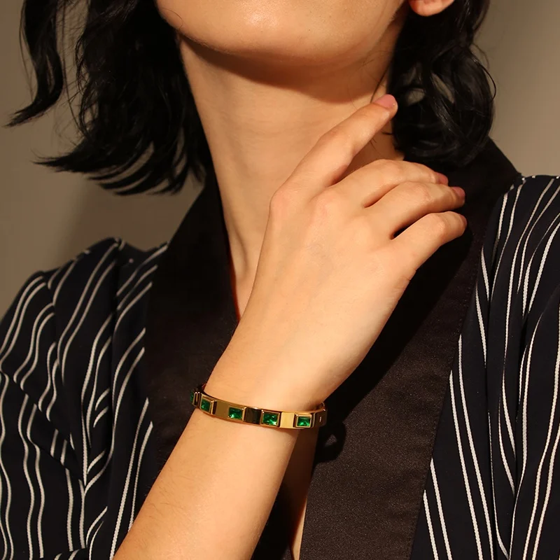 High Quality 18K Gold Plated Stainless Steel Jewelry Square Green Zircon Crystal Bracelets DB172001