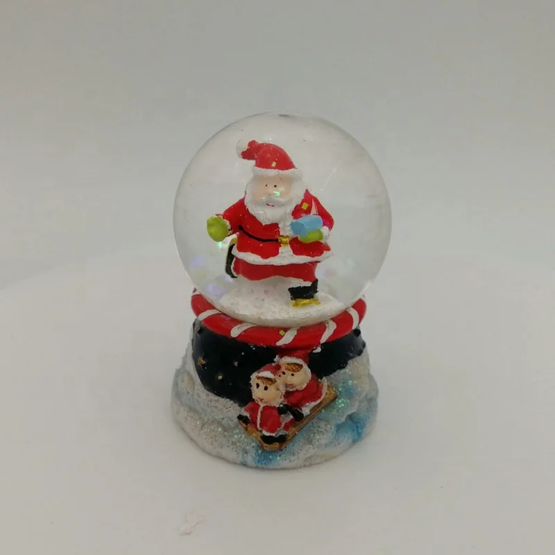 Resin Crystal Ball Christmas Snowflake Crystal Ball Creative Ornament glass ball with water inside