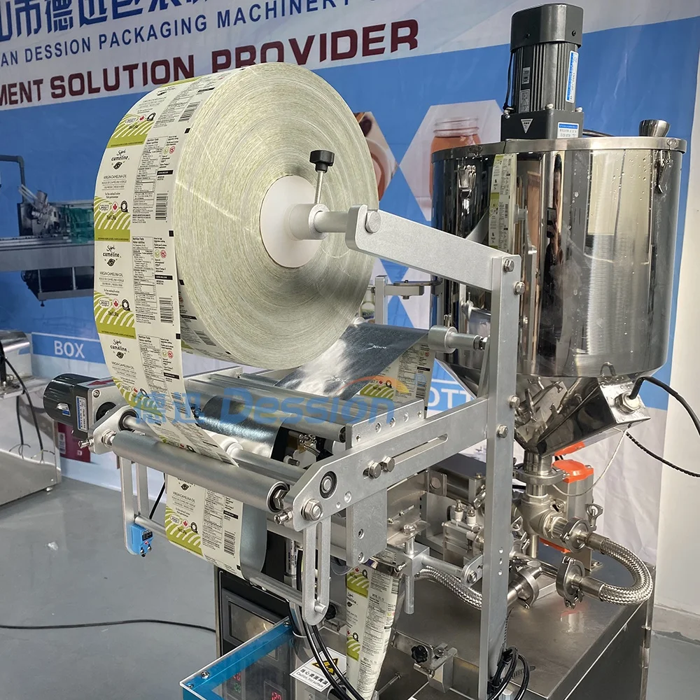 Liquid packaging and sealing machine automatic