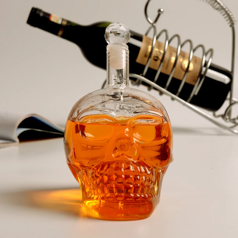 Sell high-quality good price whiskey glass unique decanter