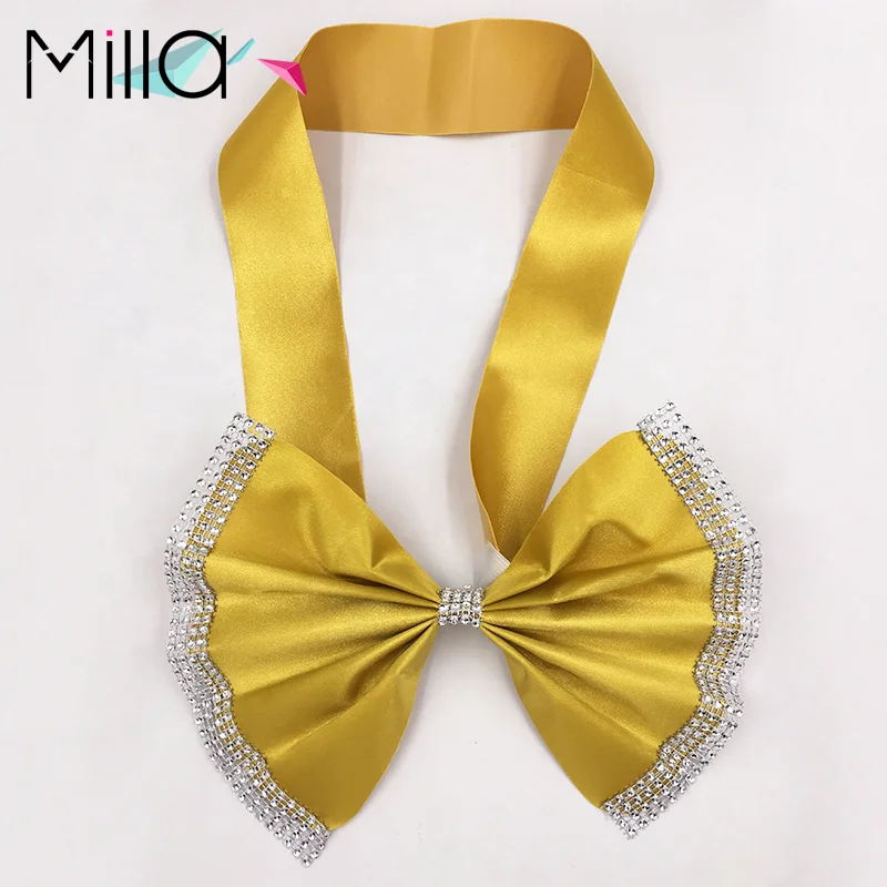 Золотые стулья с завязками