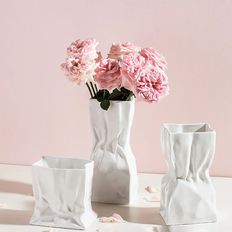 Wholesale Nordic Modern Creative Luxury Simple Folds White Ceramic Vases