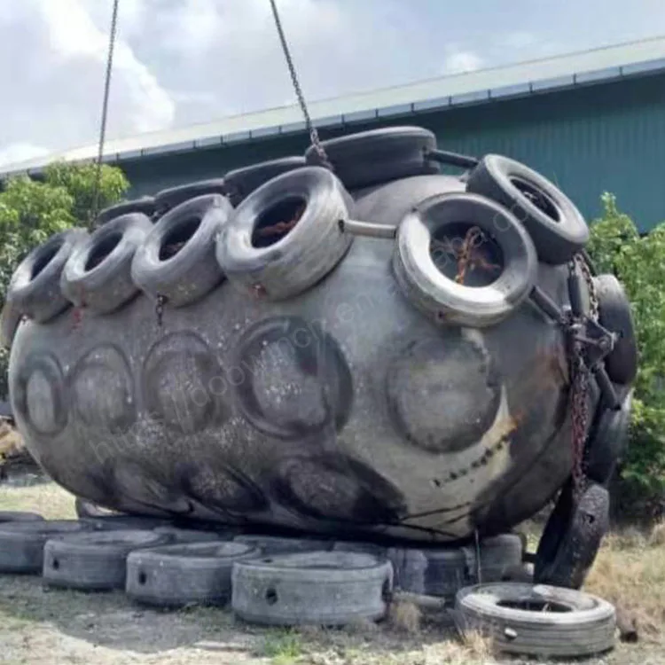 Manufacturer ccs approved yokohama fender pneumatic rubber fender floating barges for sale