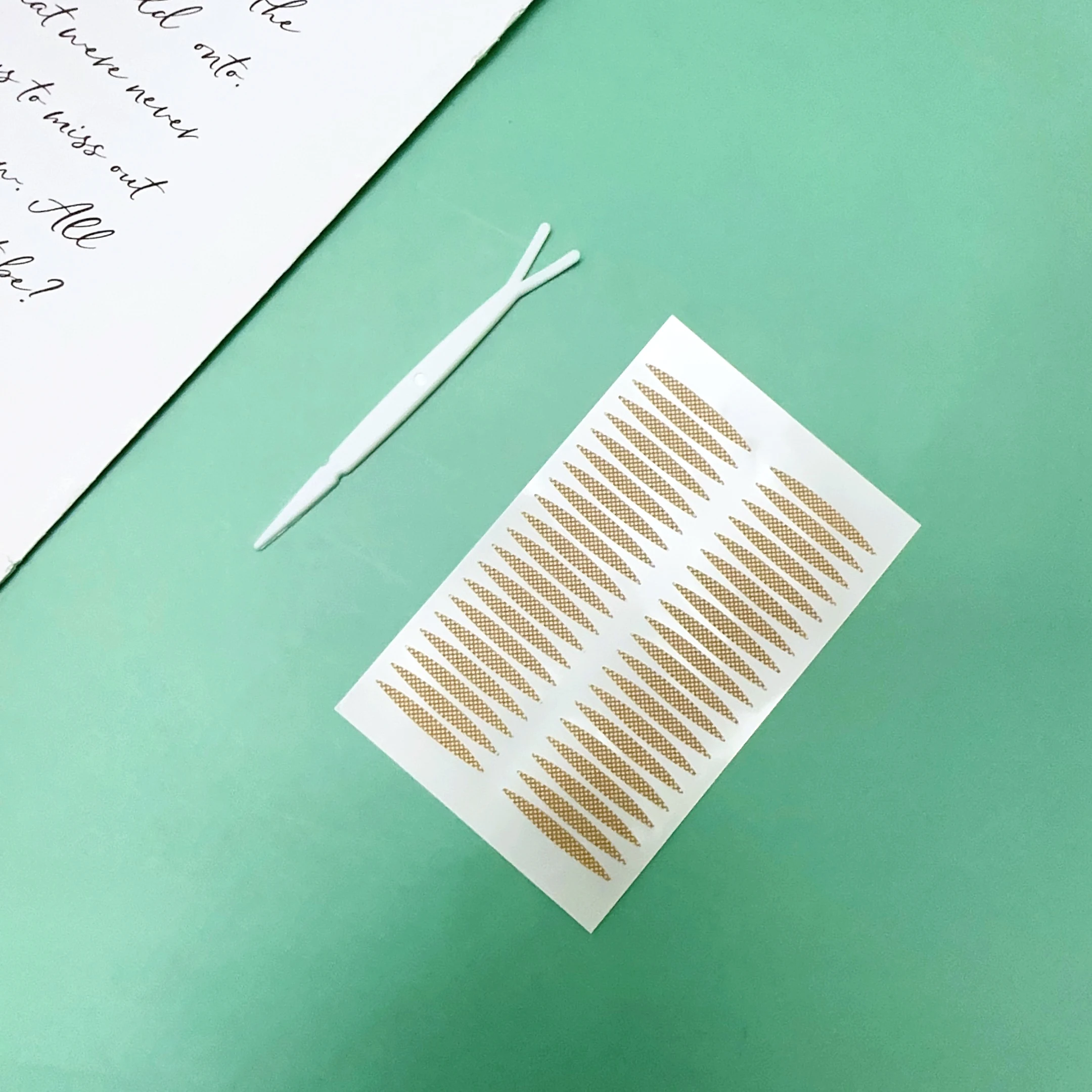 S.Belle Hot Selling 120pcs Waterproof Invisible Double Eyelid Lifting Adhesive Tape Stickers For Eye Beauty