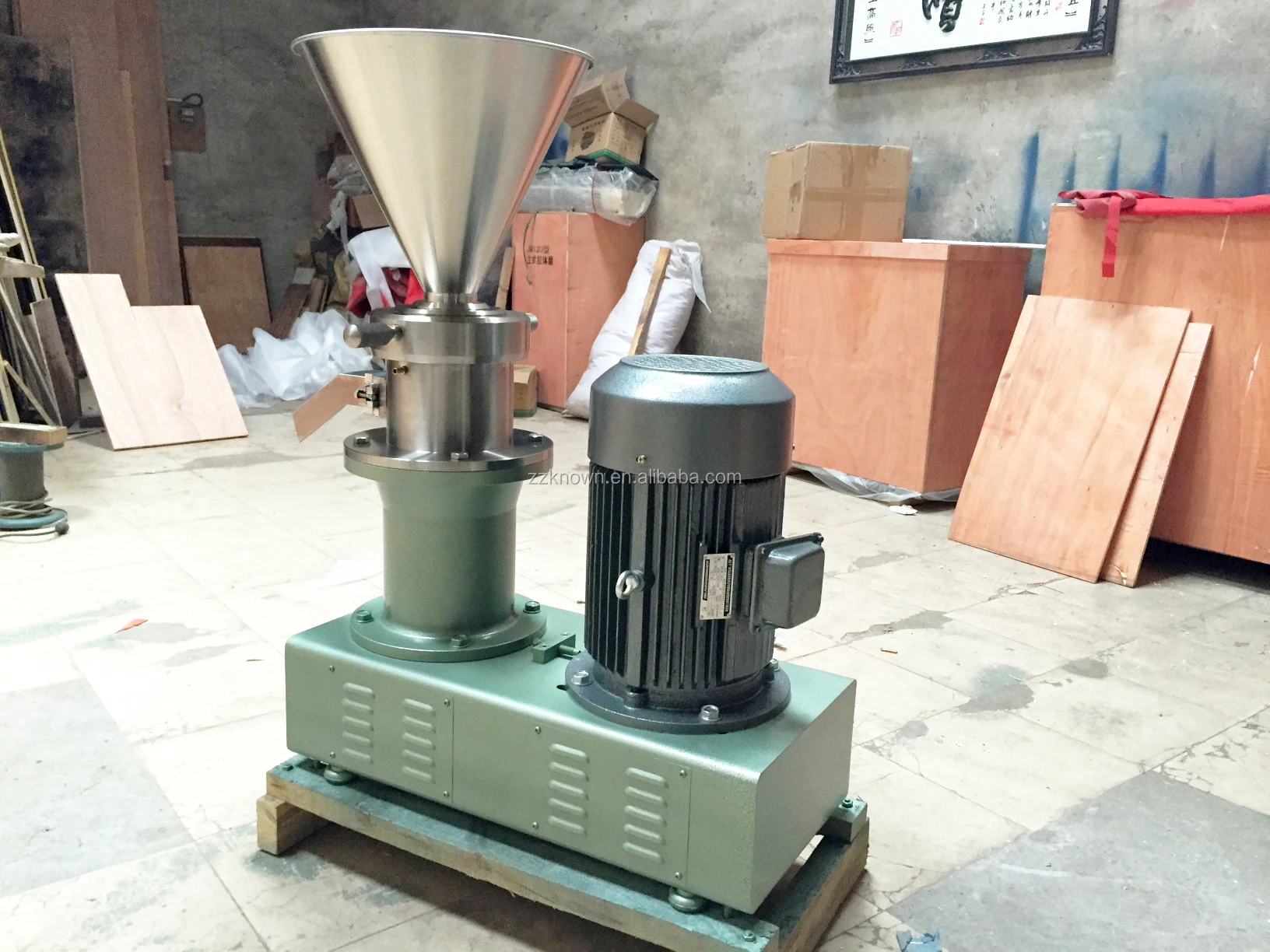 Commercial 100kg/h Peanut Butter Harissa Making Machine Nut Colloid Mill Tahini Grinding Machine Chili Paste