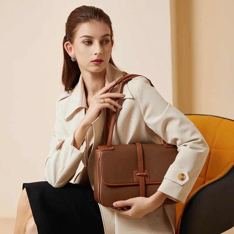 2022 New Fashion Small Handbags Strap Chain Shoulder Wide Strap Pu Leather Crossbody Messenger Bags