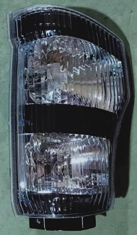 Corner Lamp 600P NPR71 NQR NKR 89805-39410