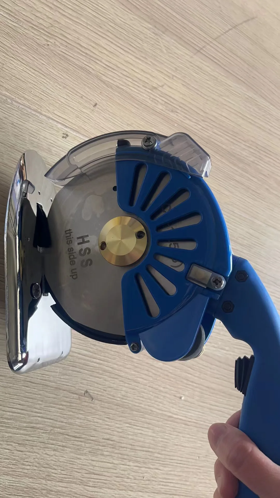 RCS-100/110/125 electric scissors cutting machine Electric scissors broken cloth cutting machine cutting machine