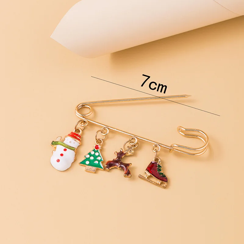 Christmas brooch lapel pins cute unisex pins kids with nice craft good quality for holiday