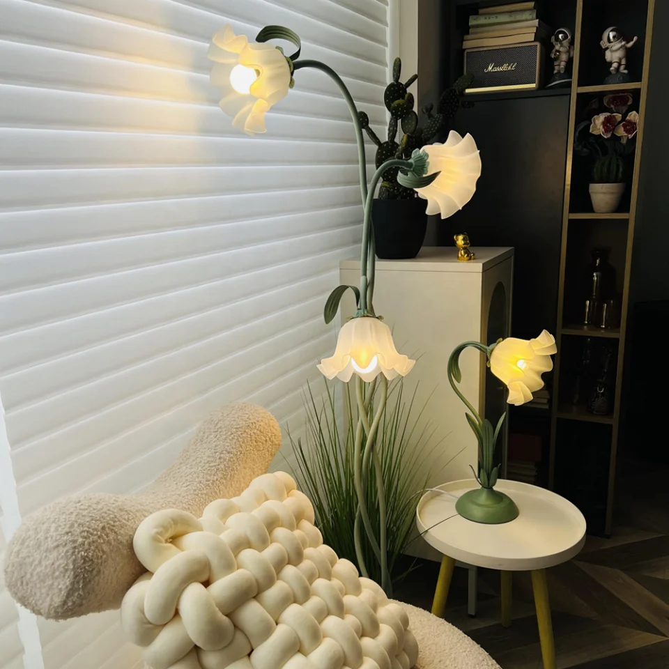 Nordic style Flower Floor Lamp for Living Room,, Modern Corner Floor Lamp with 3-Color Temperatures LED Bulb