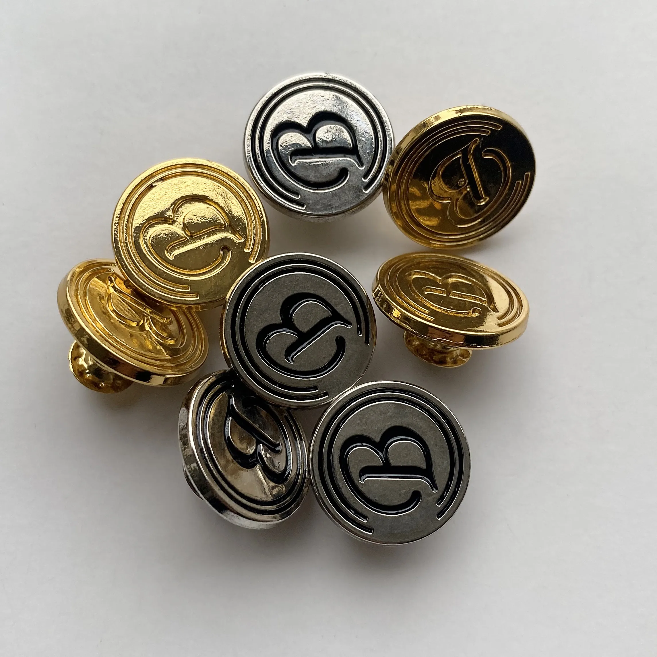 High Quality Custom Logo gold Accessories And Rivets Embossed Metal Jeans Button For Clothes