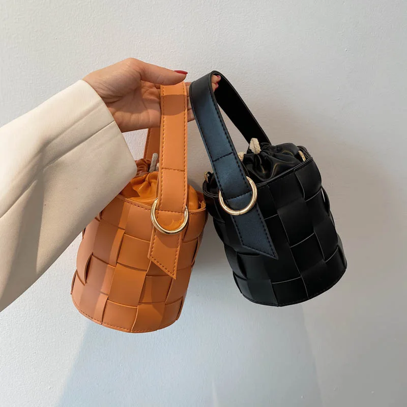 New collection texture woven hand bags fashion ladies shoulder bags 2022 sling bags for women girls shoulder