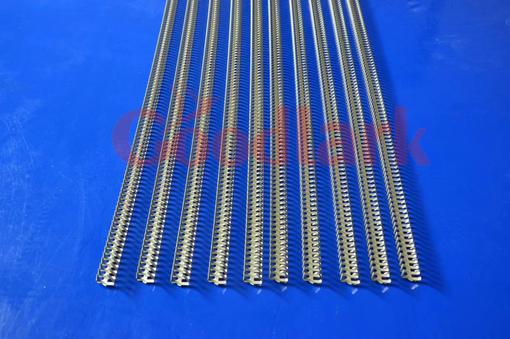 Durable and Reliable 7#-1500MM Stainless Steel Conveyor Belt Lacing Carbon Steel Fasteners and Rivets for Industrial Use