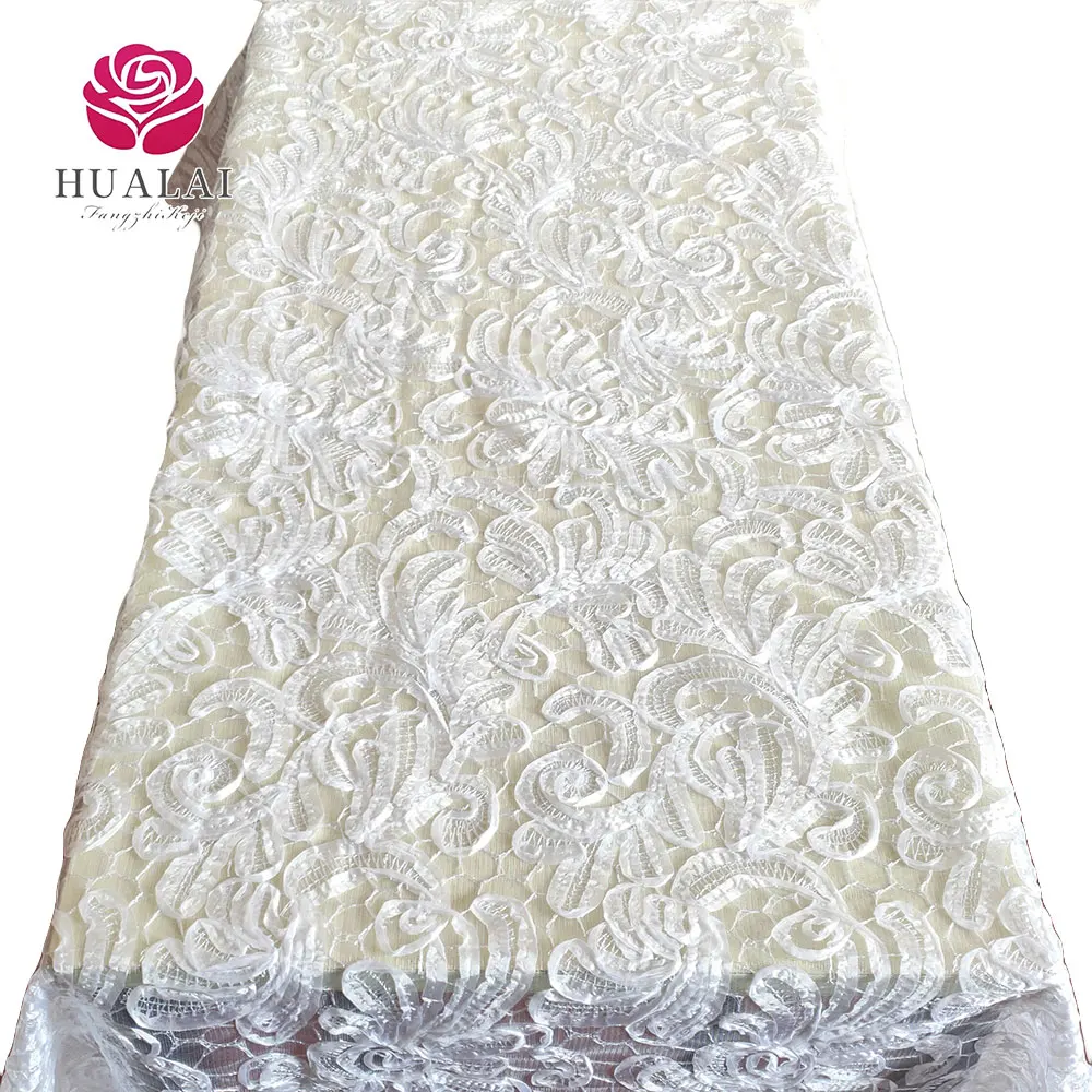 BEAUTIFUL POPULAR WHITE  FLORAL DESIGNS RIBBON EMBROIDERY TABLE CLOTH  FOR WEDDING EVENTS AND HOME