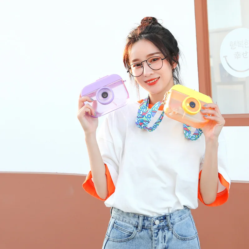 Cute camera cup portable carrier for children suction nozzle plastic cup wholesale