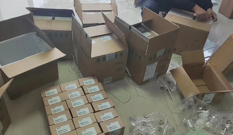 SIEMENS SIMATIC S7-1500 analog input module AI 8xU/R/RTD/TC HF 16 bit resolution 6ES7531-7PF00-0AB0