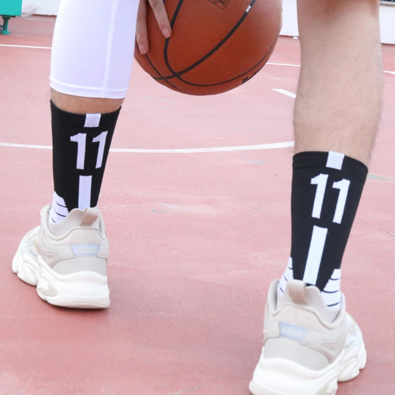 Top quality wholesale athletic crew breathable basketball team socks sport cotton socks for men