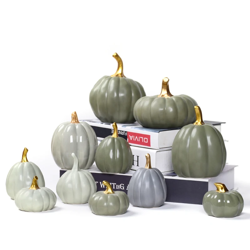 Customized Harvest Festival Electroplating Porcelain Pumpkin Ornaments Indoor Outdoor Ceramic Pumpkin Crafts for Halloween Decor