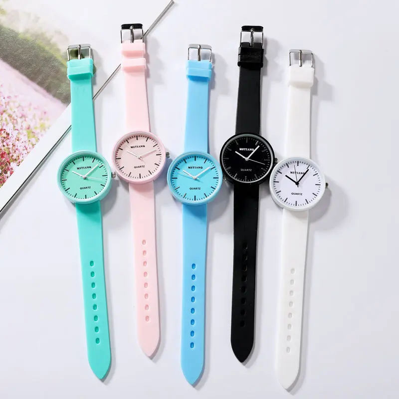 Cute female silicone kid hand watch similar to GENEVA watch for women