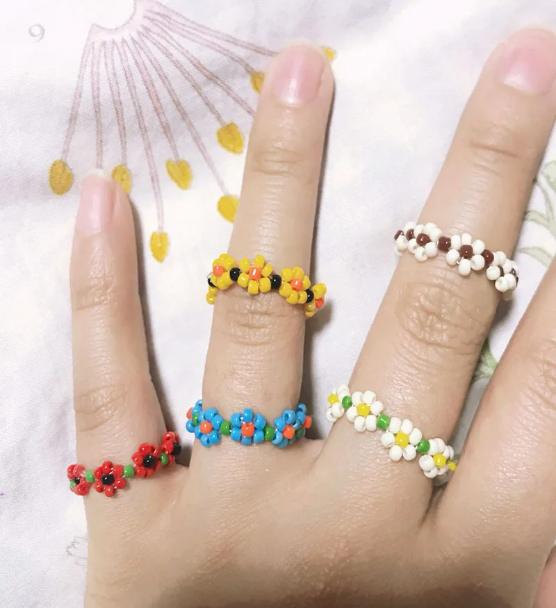 Amazon Hot Sale Summer Jewelry Trendy Boho Japan Miyuki Seed Beads Handmade Daisy Flower Stretch Adjustable Rings For Women