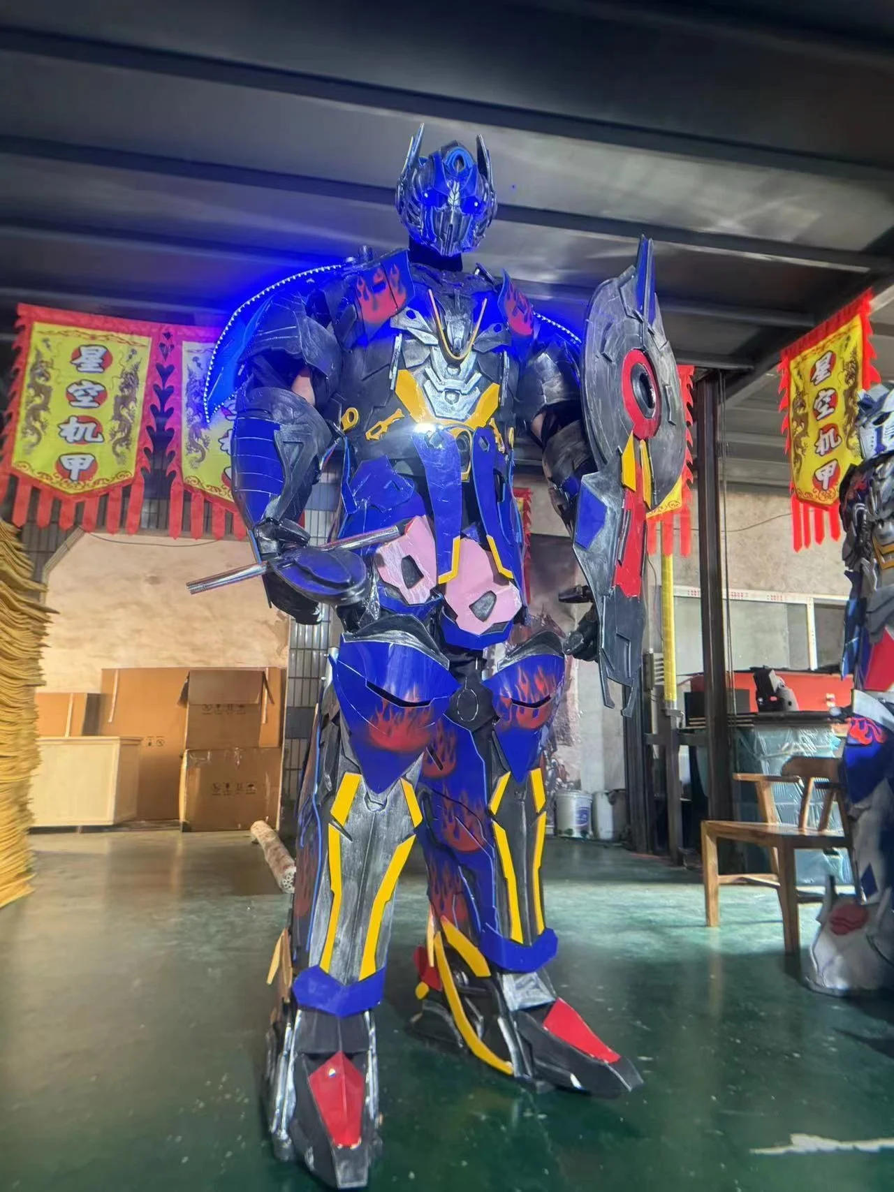 Factory direct sales 2.7m transformer costume bumblebee adult wearable LED Transformers robot costume