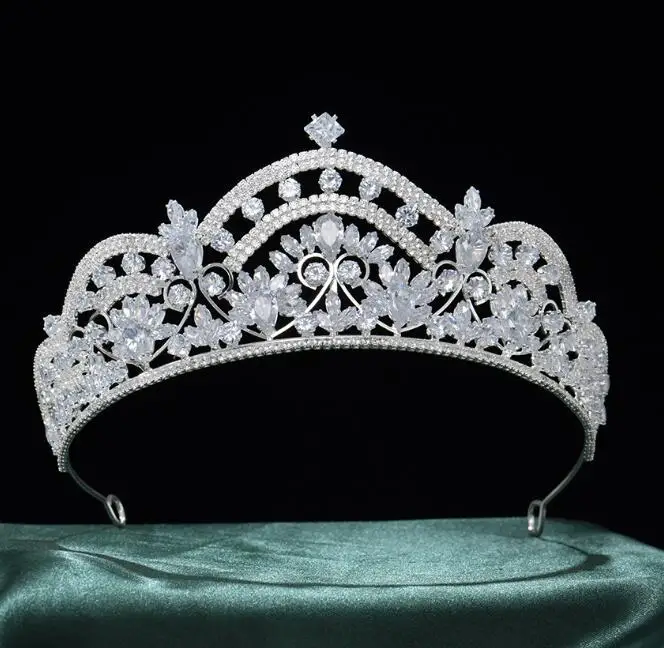 European And American Style With Light Luxury Bright Crystal Wedding Cz Bride To Be Silver Crown Tiara