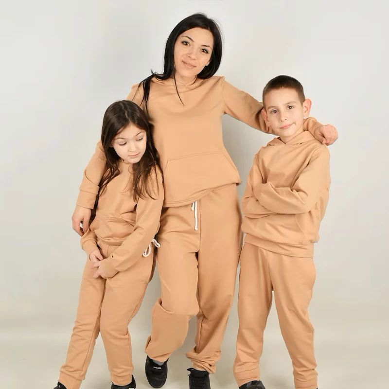 Organic Cotton Matching Family Sweatsuits Outfits Matching Set Activewear Hoodie Set Mom in Daughter Family Matching Outfits
