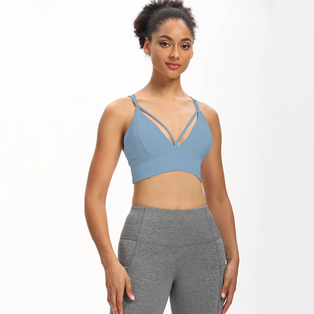 
The fine quality strappy across back plus size push up ladies sports bra custom logo 2021 