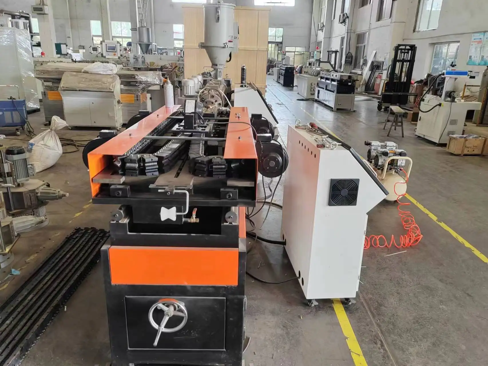 Fosita  Air Cooling PE Plastic Conduit Corrugated PVC Shisha Hookah Pipe Manufacturing Machine