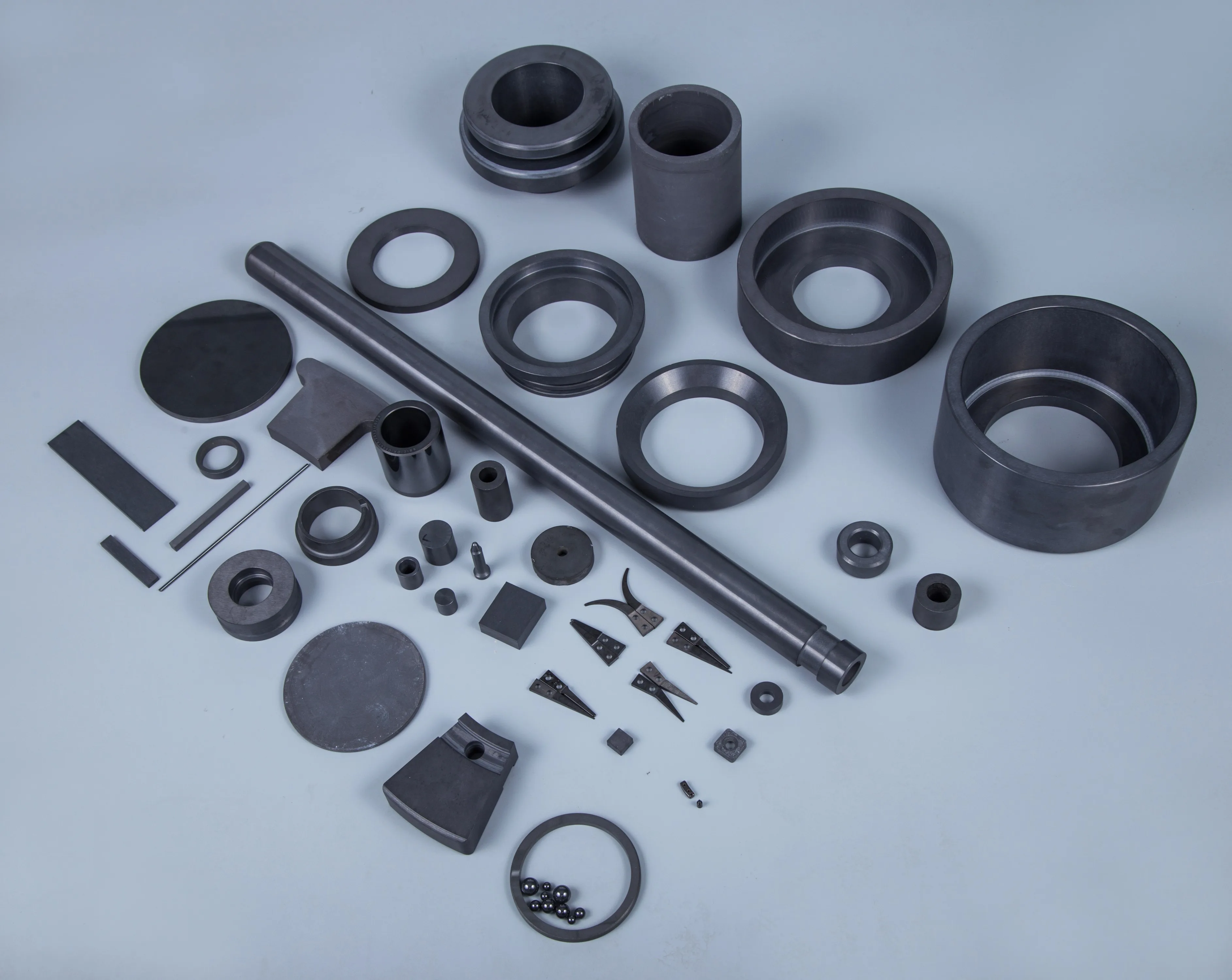 XMCERA high hardness recrystallied sic tube silicon carbide ceramic tiles products