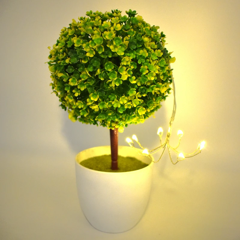 
8 LED mini Flower Fairy Copper String Lights Flashing Smile face Battery Operated LED Starry Lights for Wedding Christmas Party 